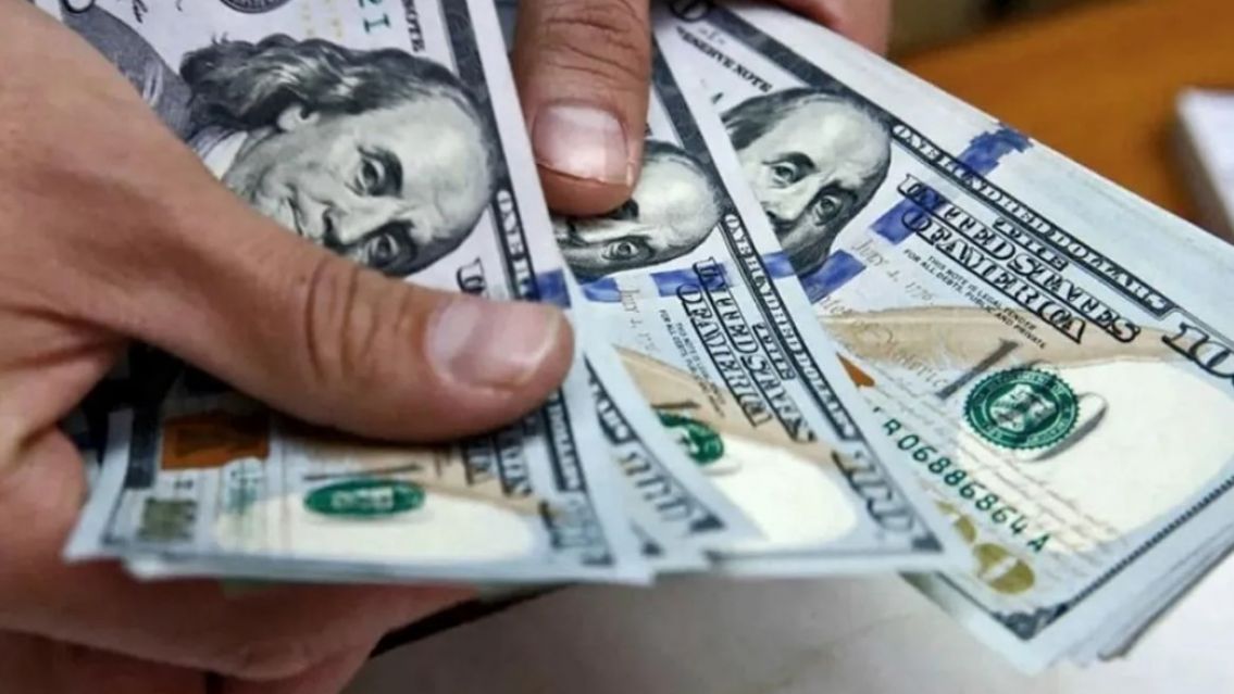 R�cord hist�rico del d�lar blue: alcanza los $1.120