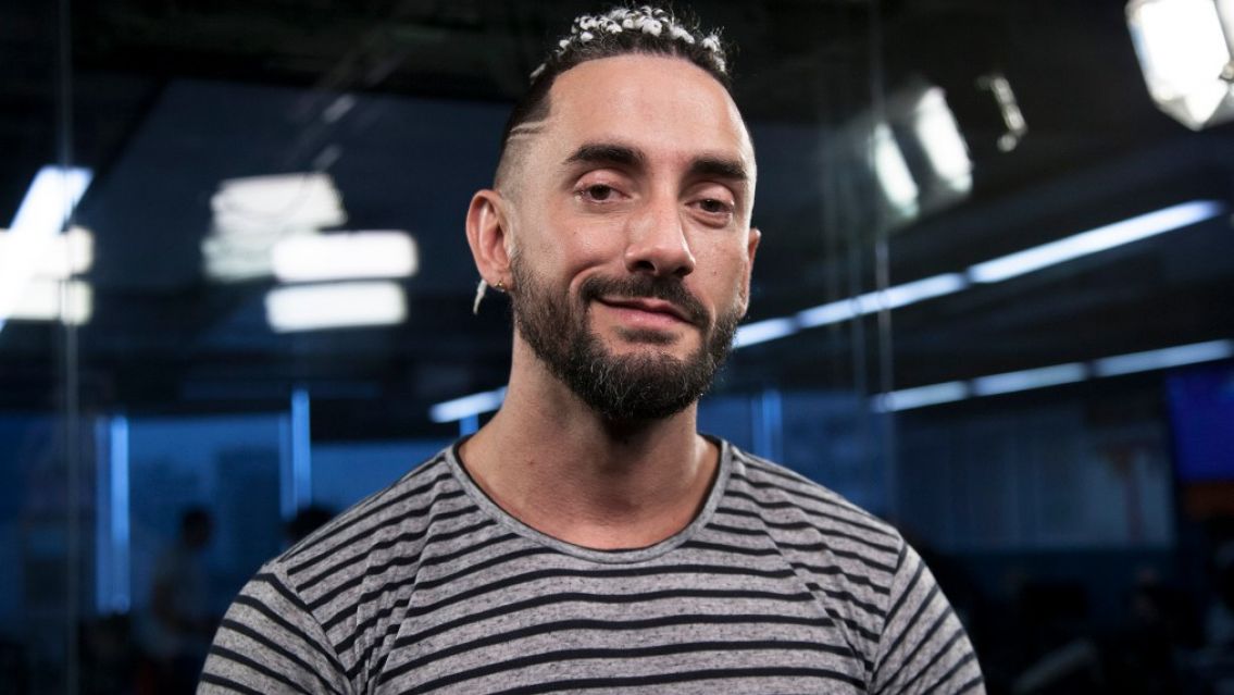 Tras el esc�ndalo con los juje�os Rom�n anunci� que viene en unos d�as