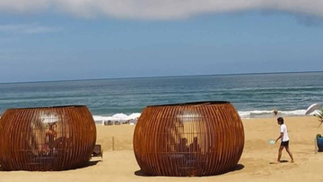 Cuánto salen los "huevitos" para vacacionar que son furor en las playas