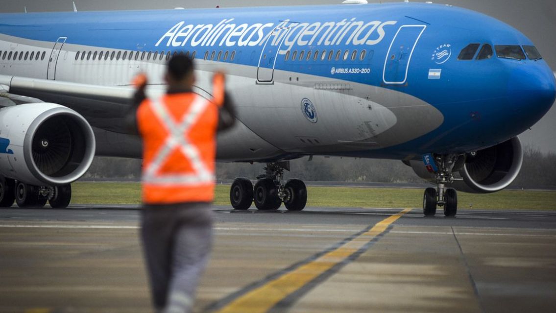 [URGENTE] Aerol�neas Argentinas cancel� 267 vuelos por el paro de la CGT