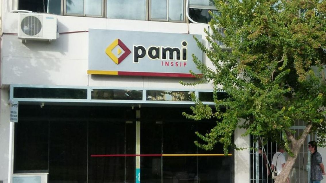 PAMI anunci� un cambio en la entrega de los pa�ales para jubilados