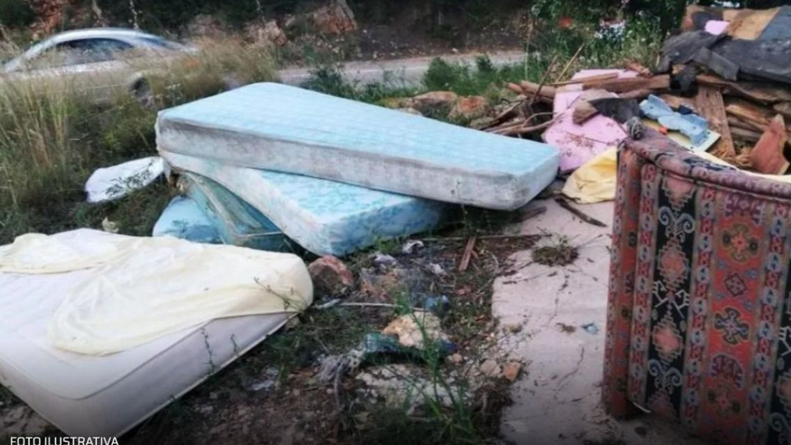 Ech� a su inquilina a la calle por la fuerza y se qued� con sus pertenencias