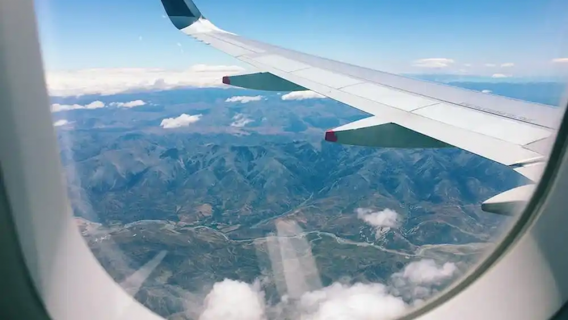 ¿Qué empresa conviene para viajar de Jujuy a Buenos Aires? ¿Flybondi, JetSmart o Aerolíneas?