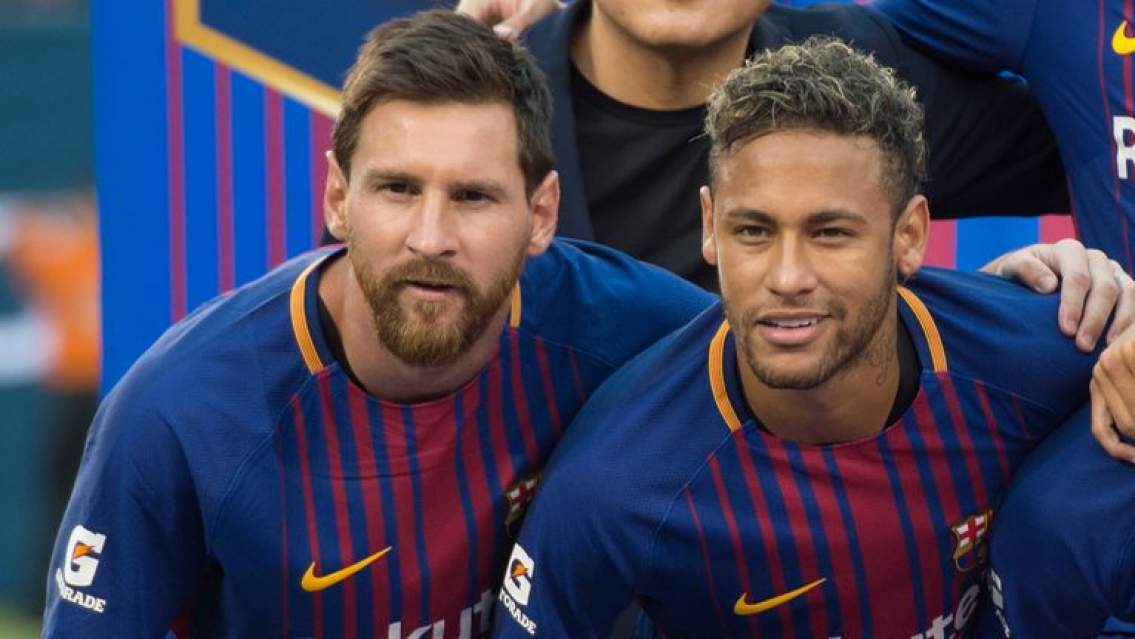 �Messi divorciado y Neymar Jr. con una mujer trans? Predicciones de Mhoni Vidente