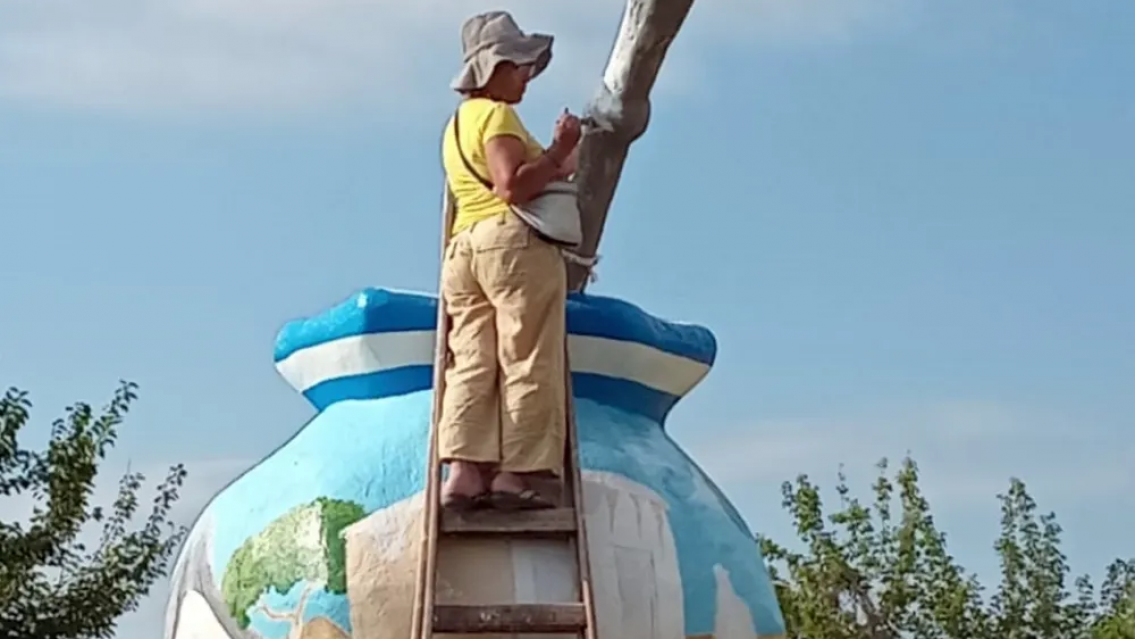 El "mate criollo" tiene su monumento y está aquí, en el norte del país