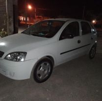 Les rob&oacute; el auto a sus abuelos: les pidi&oacute; 1 mill&oacute;n de pesos para devolv&eacute;rselos