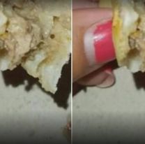 Pidi&oacute; empanadas a un conocido local y se encontr&oacute; con lo m&aacute;s asqueroso