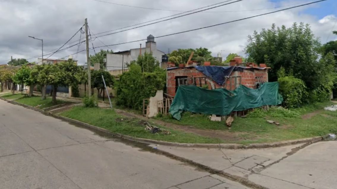 Murió un hombre tras recibir un disparo: estaba dejando a su hijo