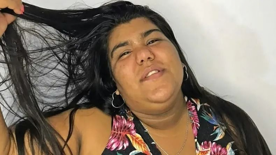 Con una jugada foto, Camila, la hermana de Thiago Medina pide que dejen de burlarse de su cuerpo