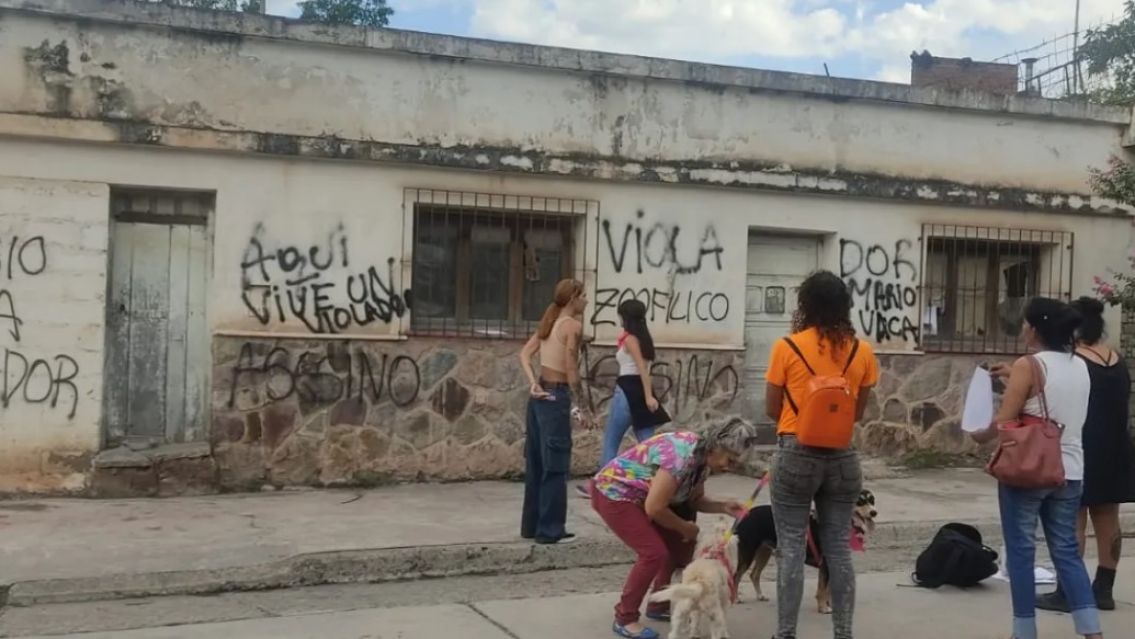 Denuncian que una perrita sufri� abuso sexual de un hombre en Jujuy 