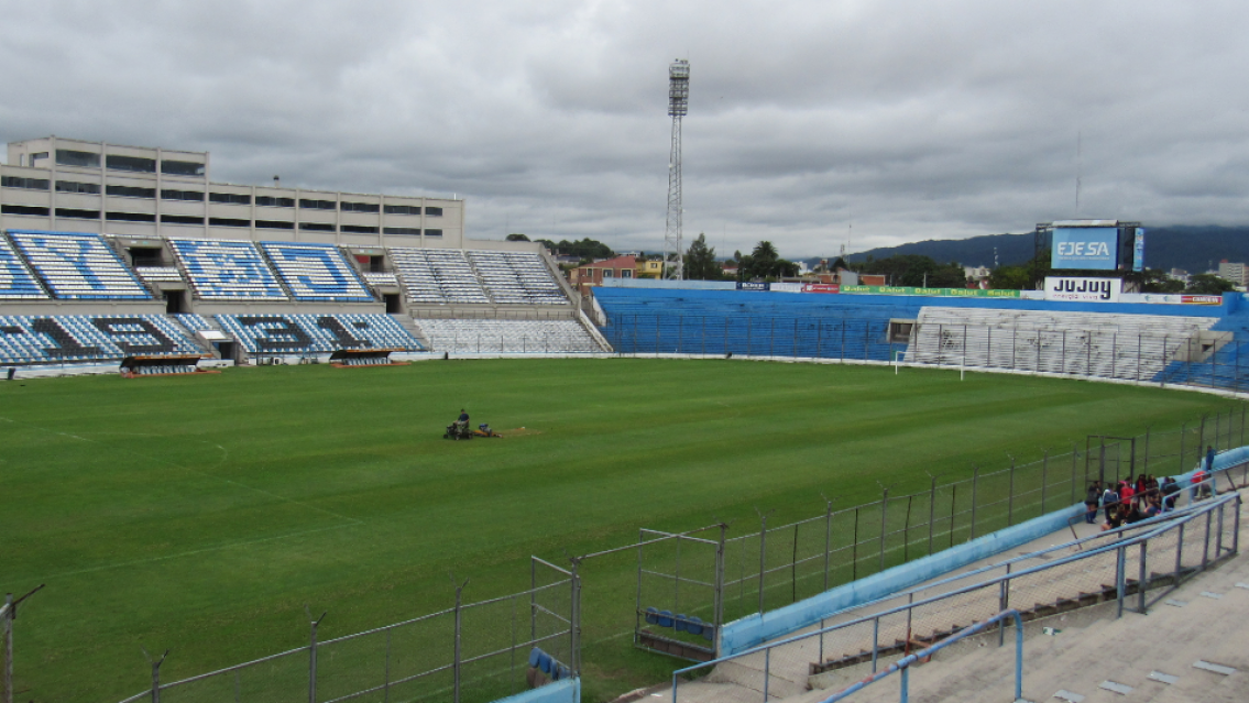 Hoy juega el Lobo! Se espera una multitud en la cancha