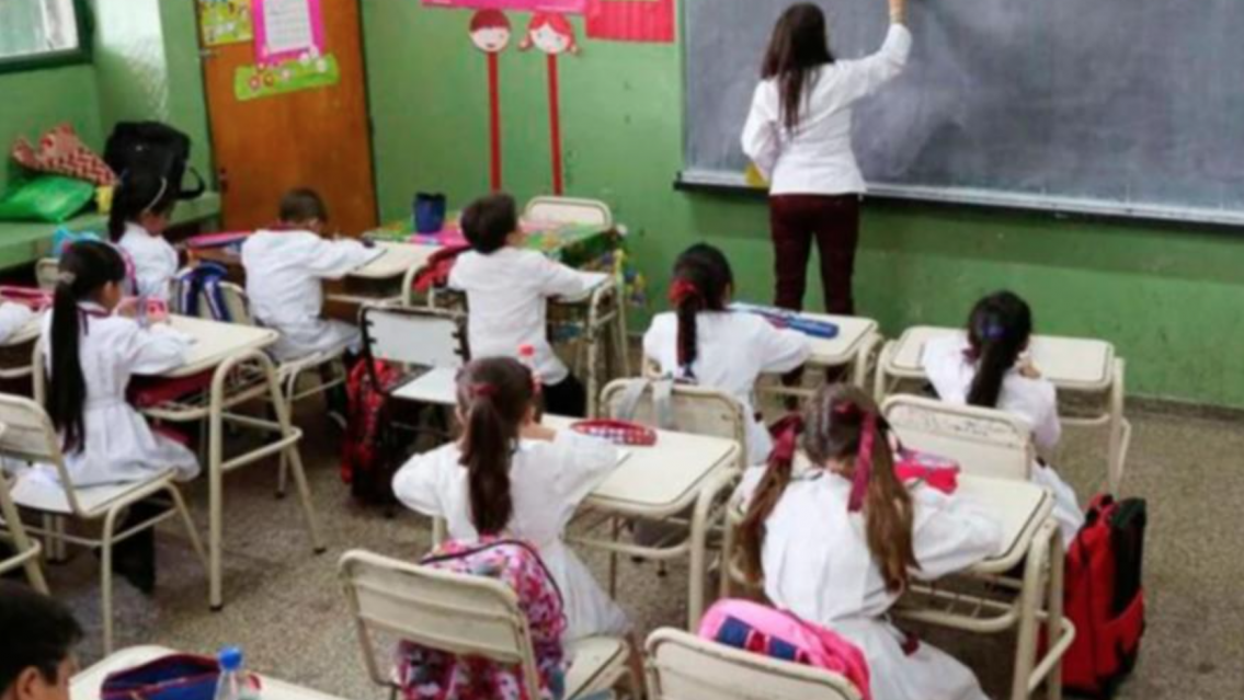 Peligra el comienzo de clases en todo el pa�s: tensi�n entre los sindicatos y el gobierno