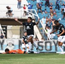 El increíble récord que alcanzó el Pulga Rodríguez en Gimnasia de Jujuy