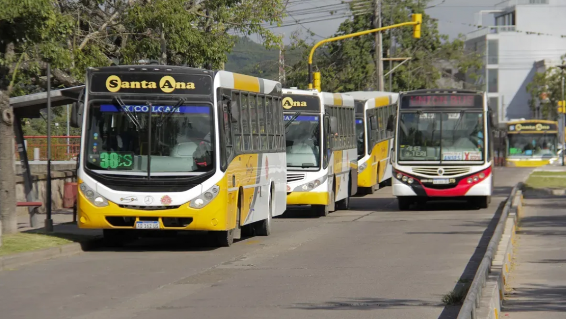 Se conoció que pasará mañana con el paro de colectivos en Jujuy