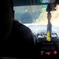 Alerta por un remisero que va de Perico a Monterrico: Le hizo lo peor a una chica