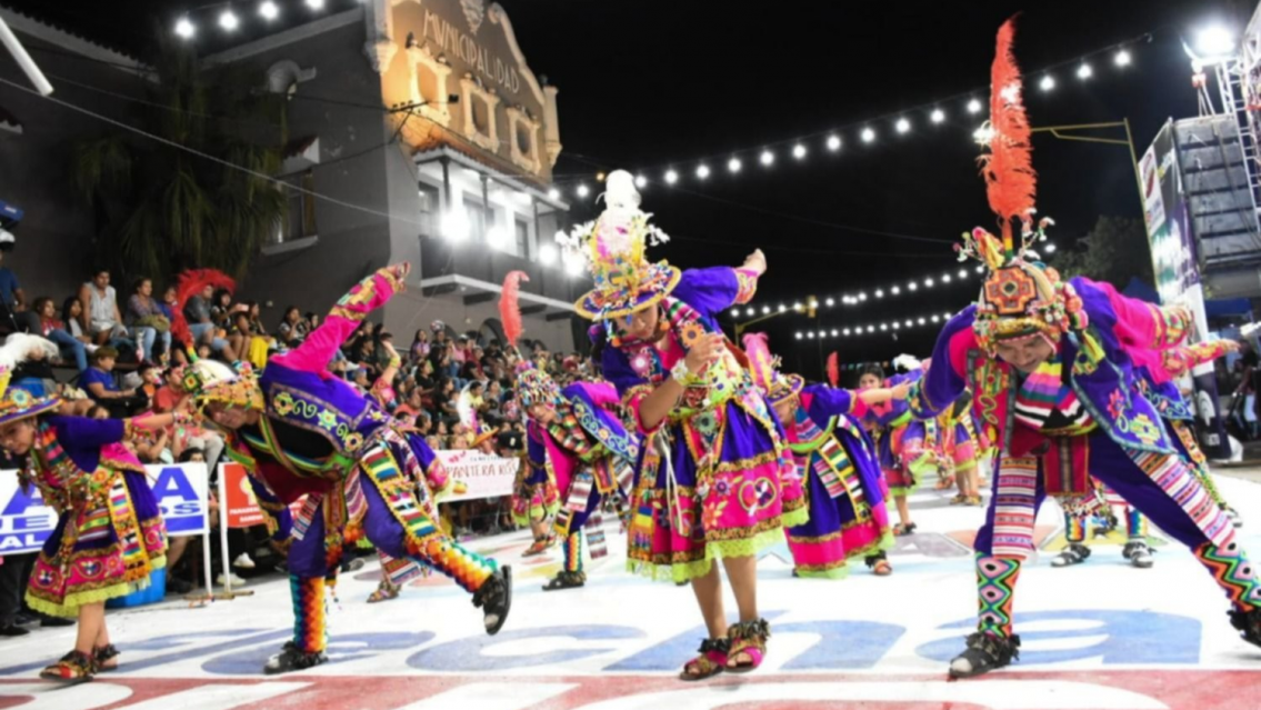 Lo eschararon por deudor alimentario y le impidieron participar en la comparsa