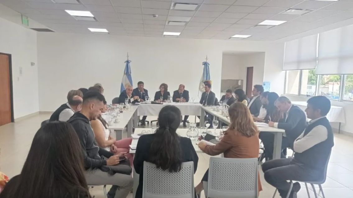 El gobierno ofreció 30% de aumento a los docentes jujeños