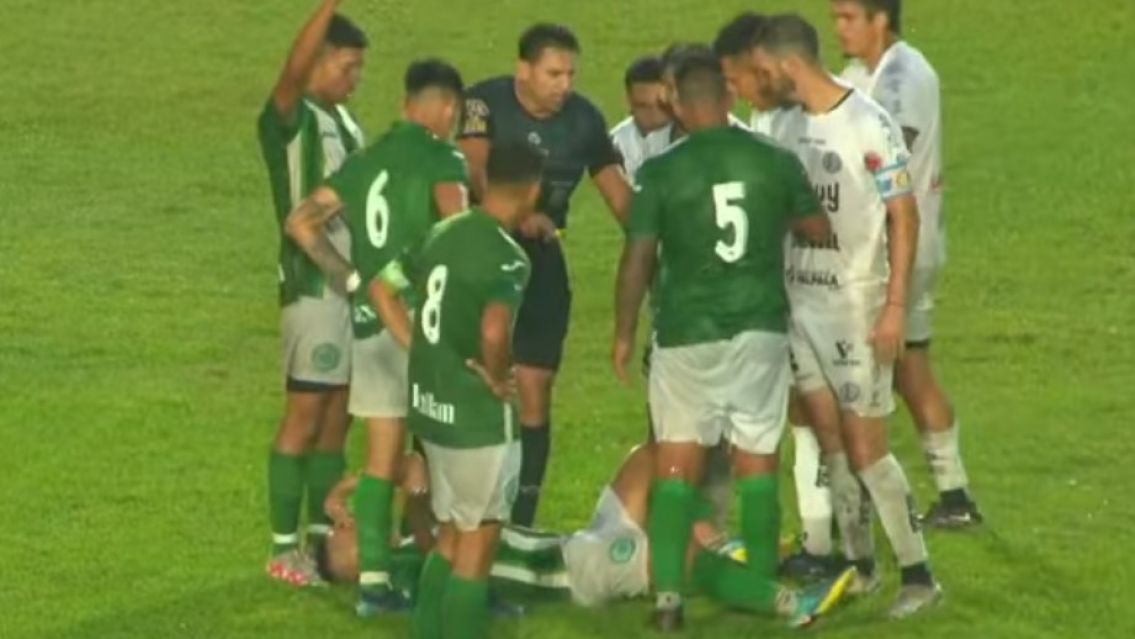 ¿Le robaron a Zapla? Polémica por el partido contra Camioneros