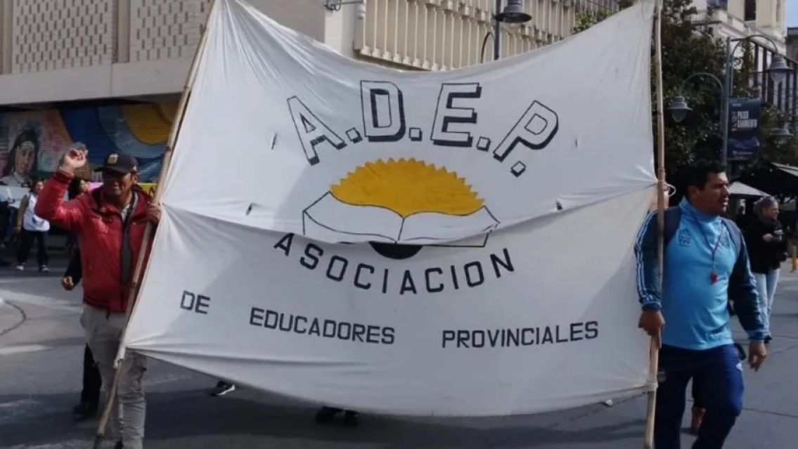 Las bases de ADEP no se conforman con el 30% de aumento y exigen mayor representatividad