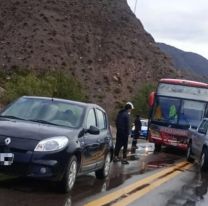 Se desmoronó un cerro en la ruta 9 y provocó un brutal choque en cadena