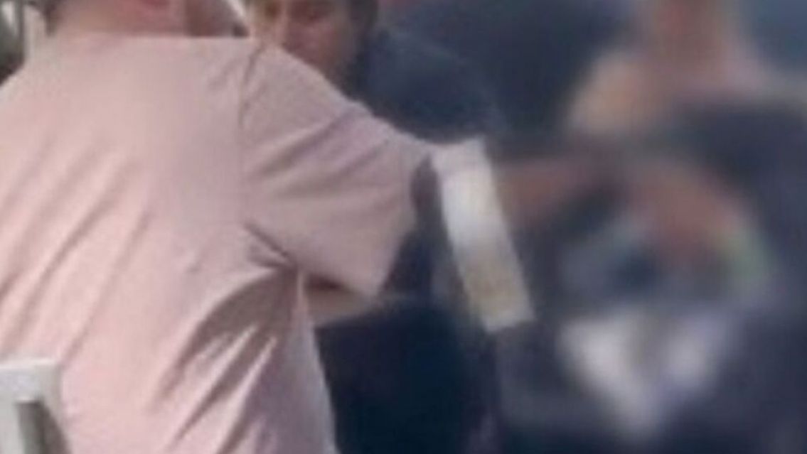 Junto a su novia golpe� a su sobrina, a su beb� de un a�o, y apu�al� a su hermano