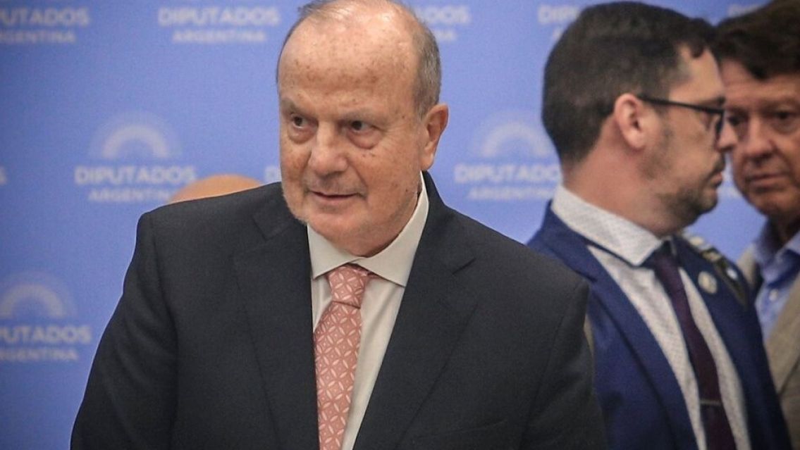 Peleas en el oficialismo: renunció el Ministerio de Infraestructura de Milei