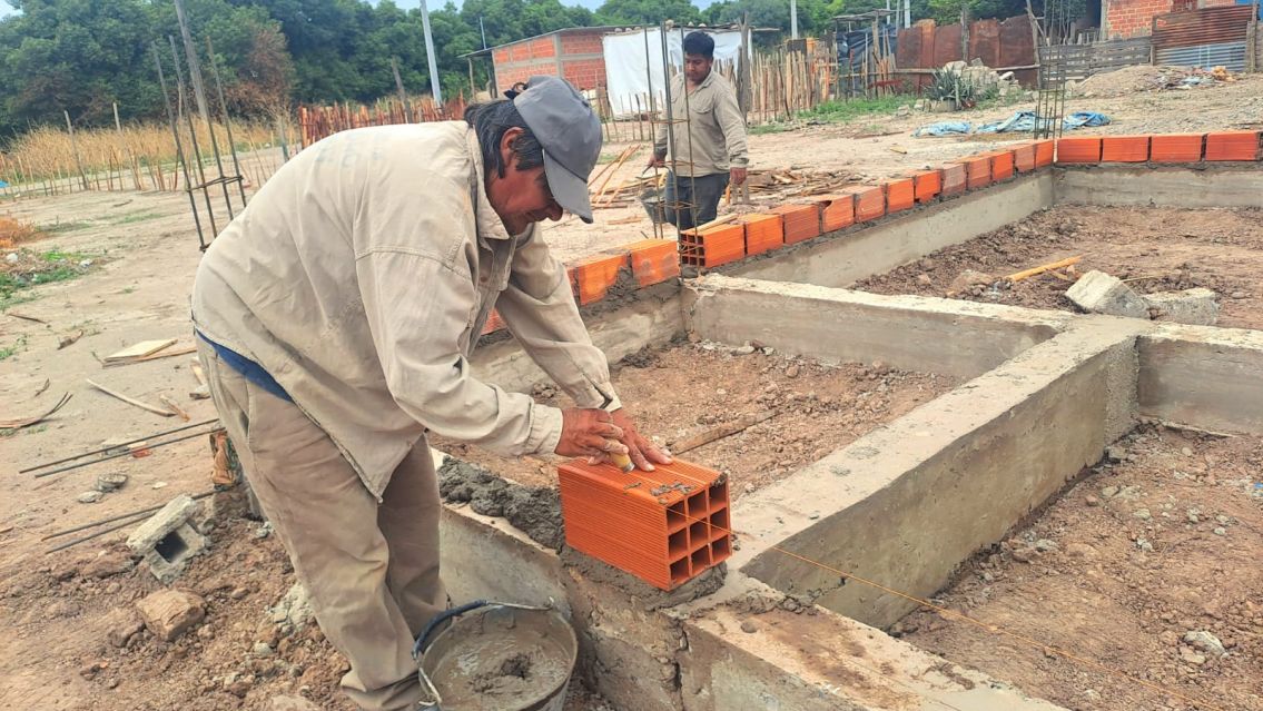 Crisis en la construcci�n: en Jujuy hay 8 mil obreros desempleados