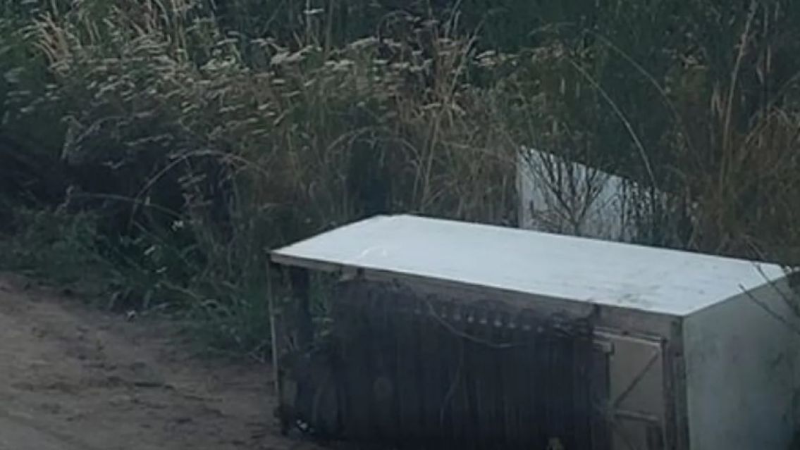 Hallan el cuerpo de una mujer en una heladera y detuvieron a su hija de 13 y al "novio" 