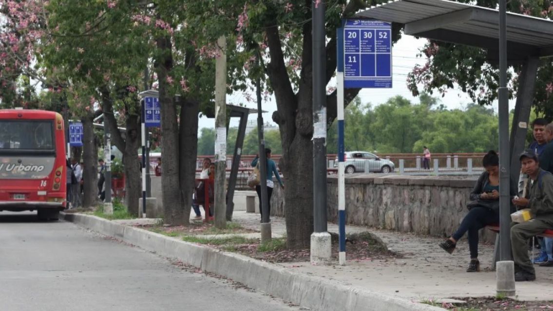 Paro de colectivos por dos d�as en Jujuy