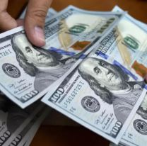 El dólar blue se desplomó $55 en dos días ¿A cuánto cerró hoy?