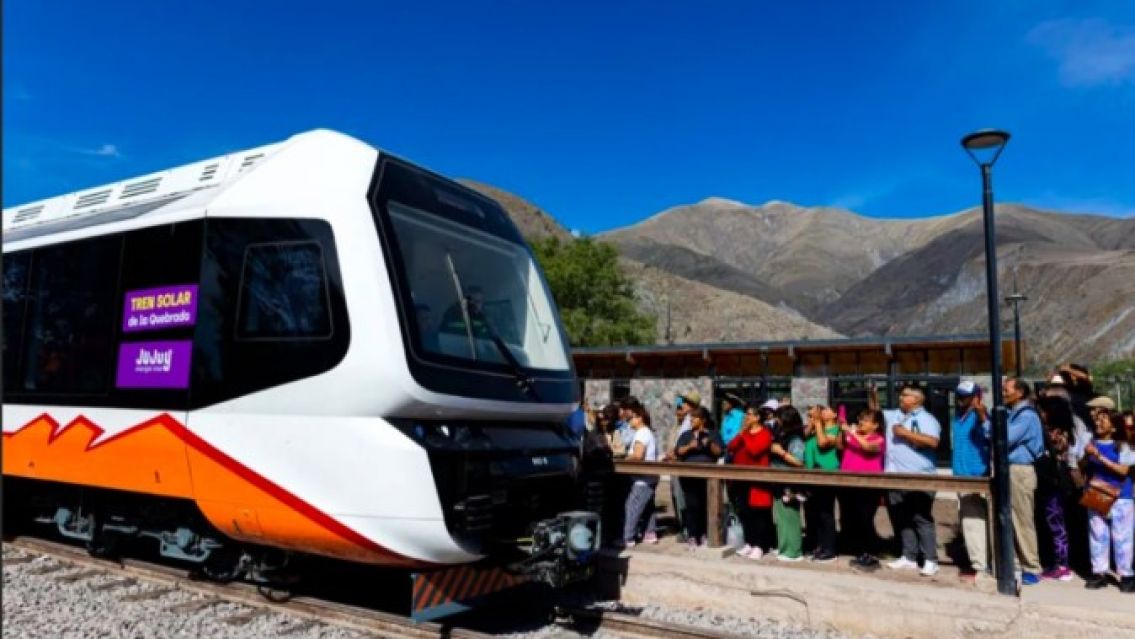Se pone en marcha el Tren Solar de Jujuy: tarifas, horarios y recorridos