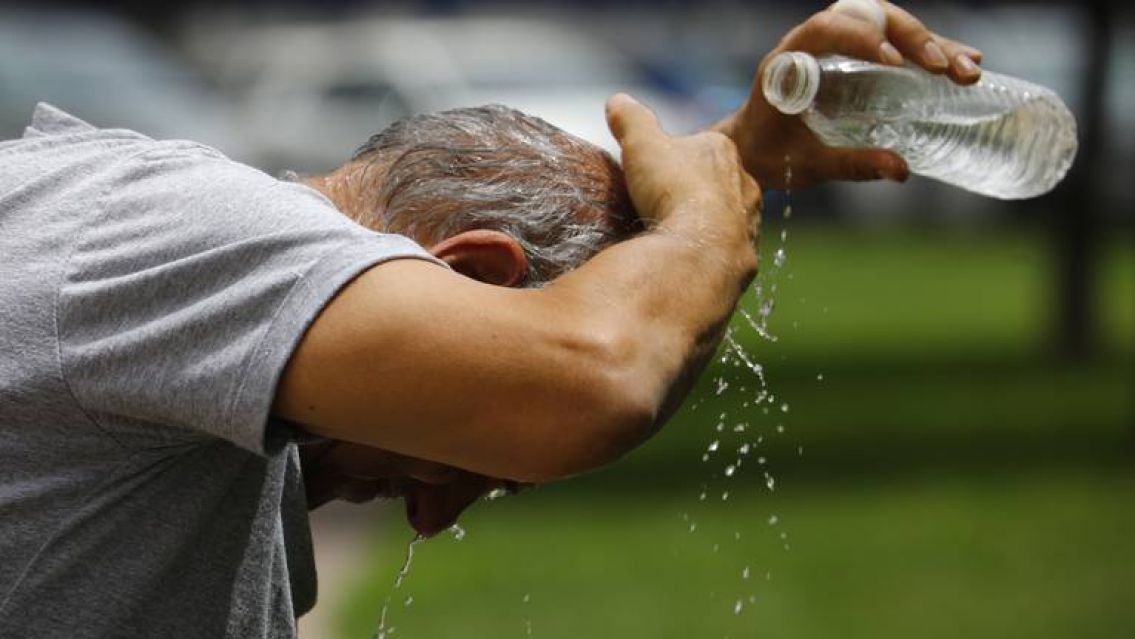 Mucha humedad y calor insoportable para los juje�os