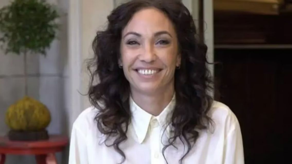 Internaron de urgencia a Ernestina Pais: fue ingresada con "un cuadro de delirio m�stico" y con una fractura