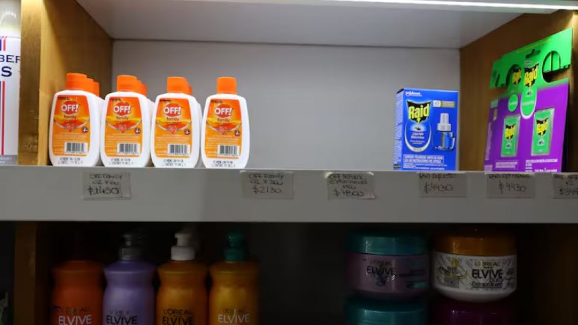 En medio del brote de dengue, escasea el repelente en Palpal�