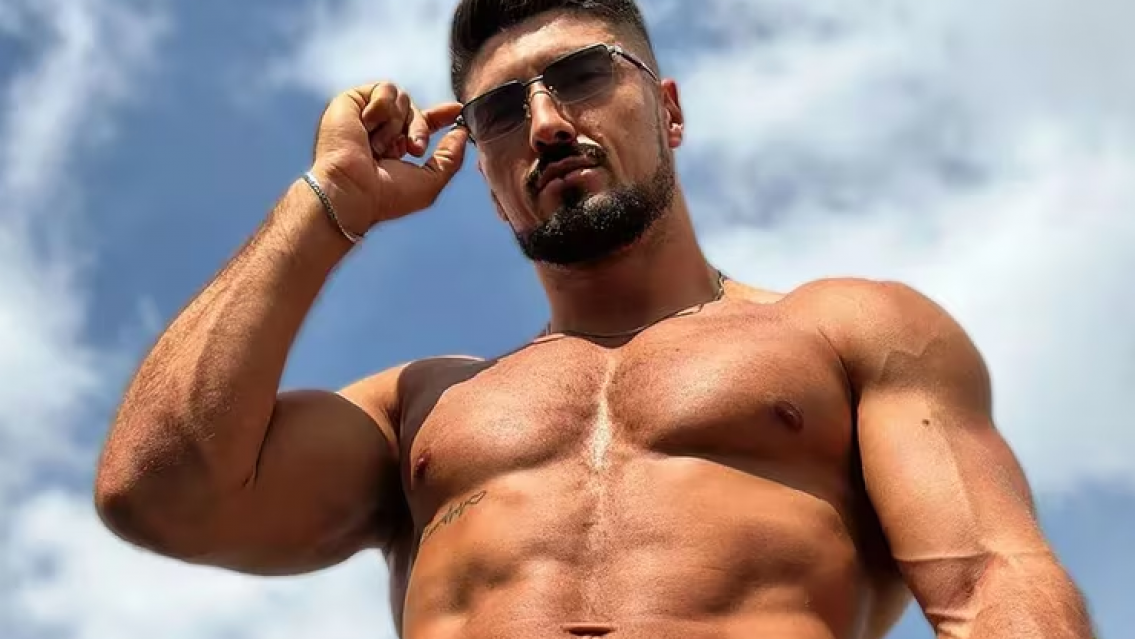 "Ped�mela por privado", ex futbolista se dedica a las plataformas para adultos