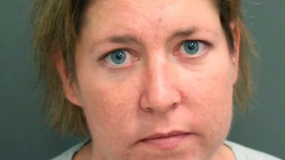 "Eso siento cuando me enga��s", lo someti� a un "juego" y lo asesin�