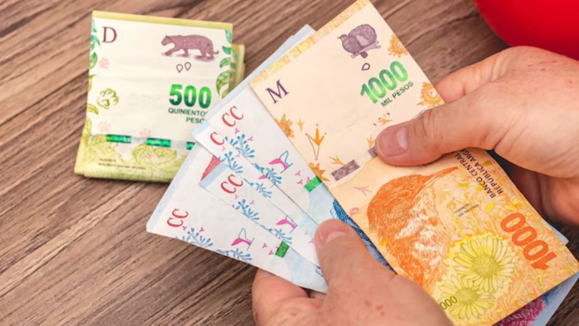 Bono de ANSES: qui�nes cobran $70.000 en abril