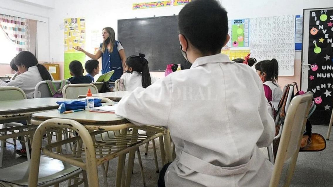 Cómo saber qué colegios privados están incluidos en los vouchers educativos
