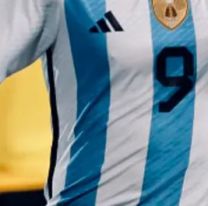 El crack de la Selección Argentina que apareció en Jujuy y se puso a patear penales en la calle