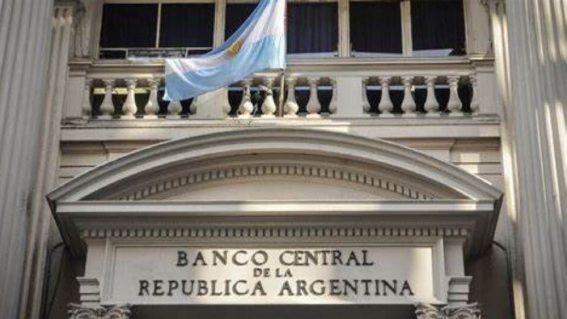 El Banco Central perdi� reservas y Caputo aclar� por qu�