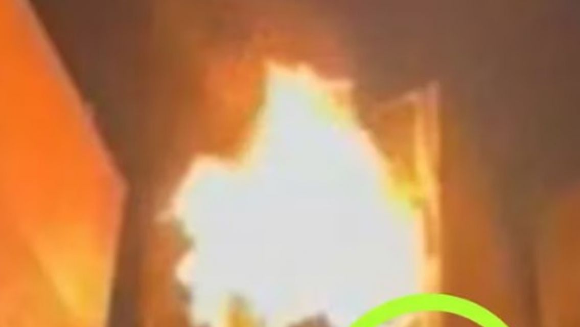 Tragedia en Nueva Córdoba: videos terrible del incendio que dejó un estudiante muerto