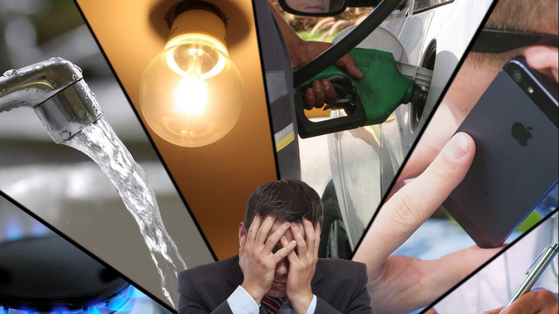 Uno por uno todos los aumentos que llegan en abril: No alcanza