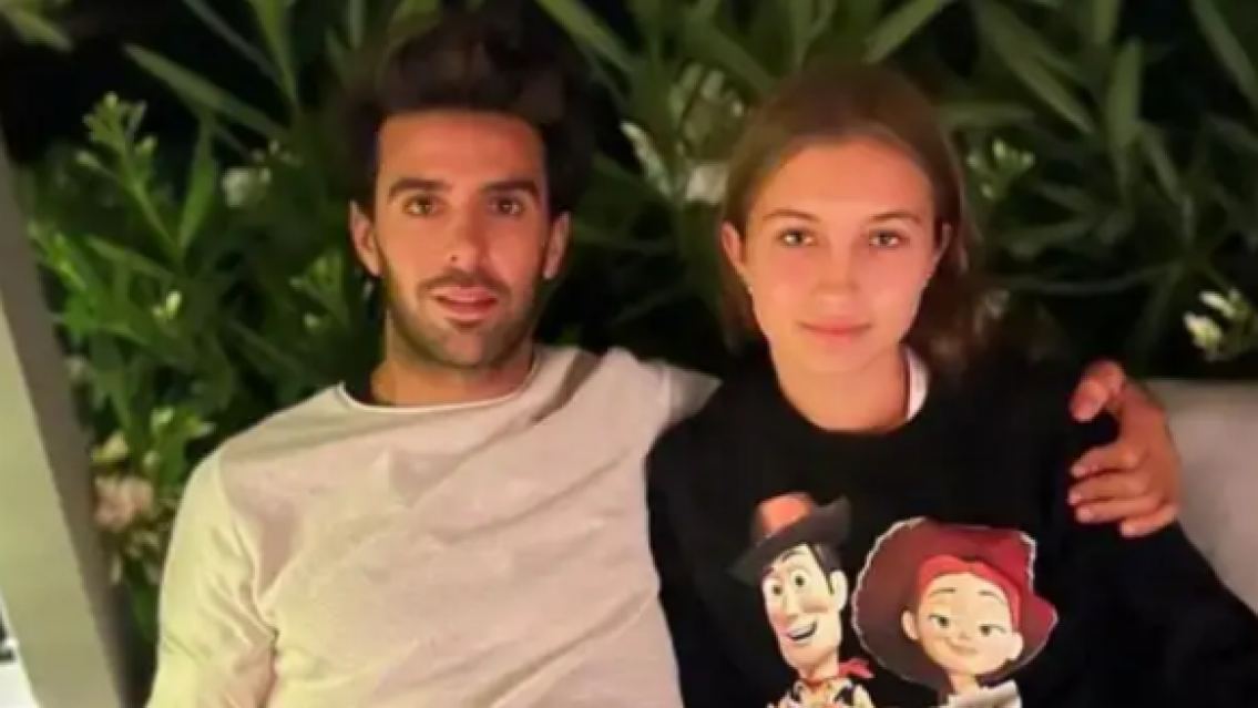 Un degenerado, se paseaba en calzoncillos delante de todas. Pelea de Manu Urcera e Indiana Cubero