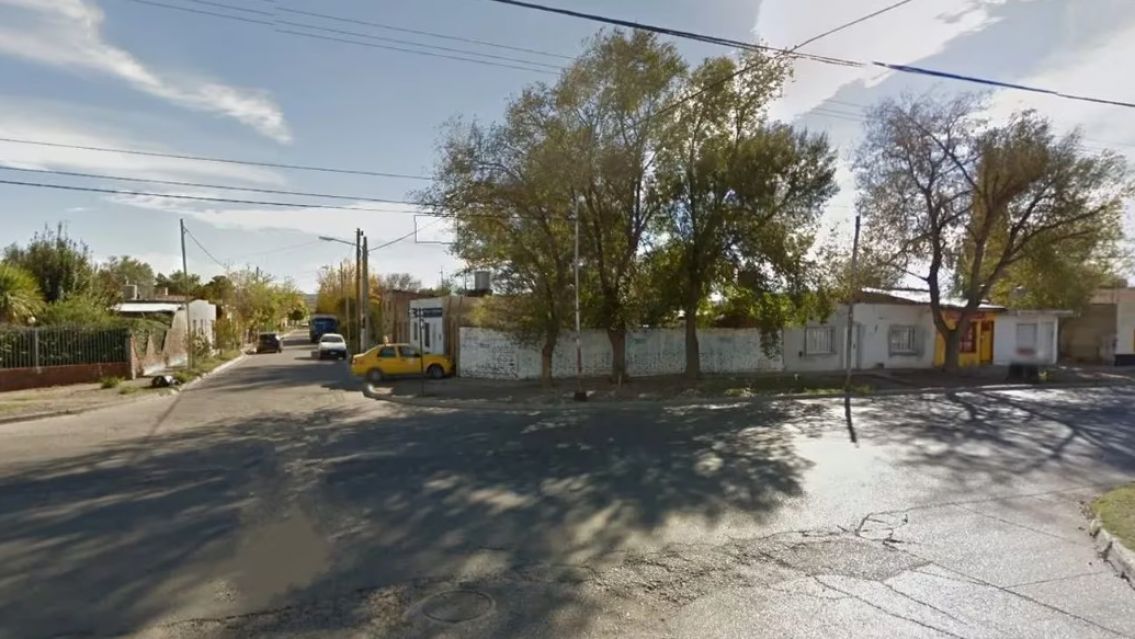 Mataron a periodista tras intentar defender a sus padres de unos chorros