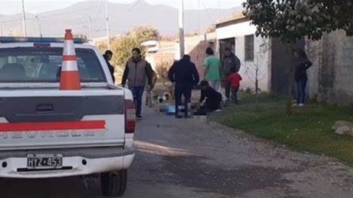 Dos personas murieron tras descompensarse en la calle y afirman que tenían dengue