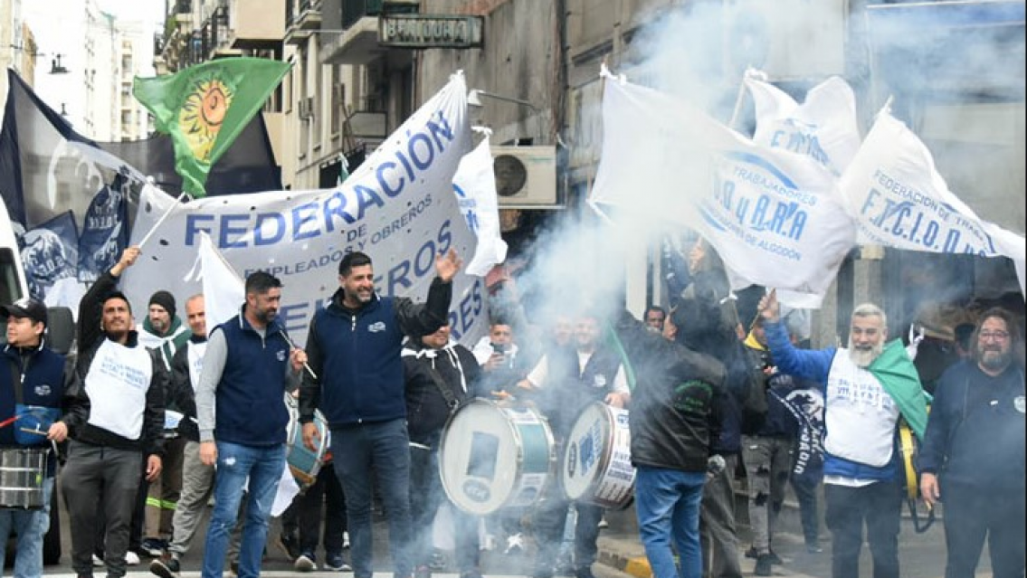Laburantes cobrarán 1 millón 200 mil pesos, esto acordó su gremio