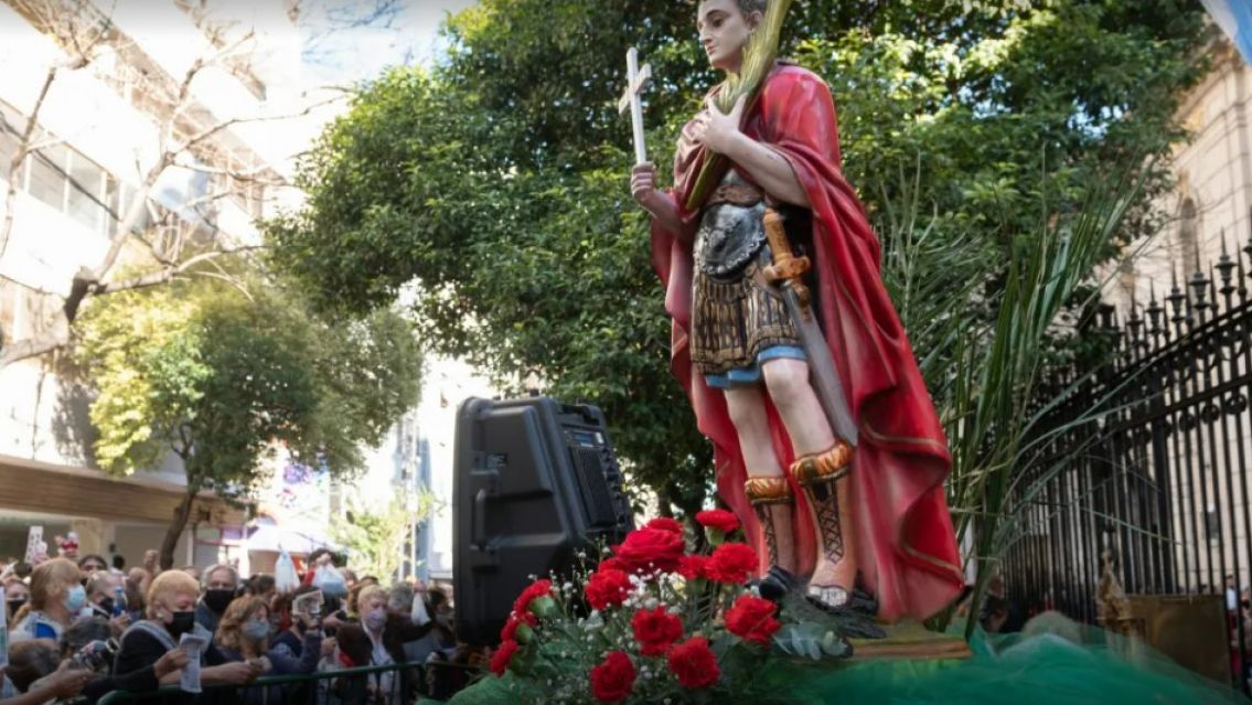 Comenz� la novena a San Expedito, patrono de las causas justas y urgentes