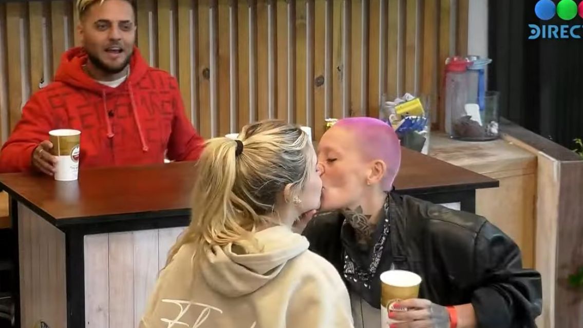 ¿Qué pasa acá? El beso entre Furia y Coti dentro de Gran Hermano