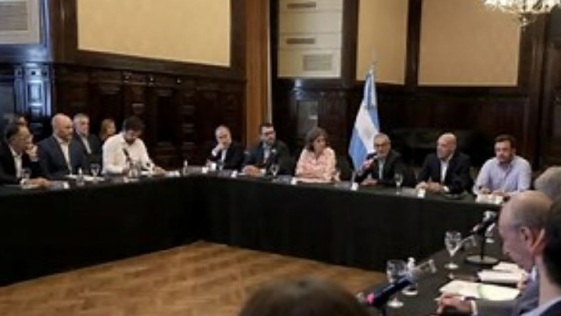 El Gobierno redujo la planta del Ministerio de Salud en un 60% y denunció irregularidades de la gestión anterior