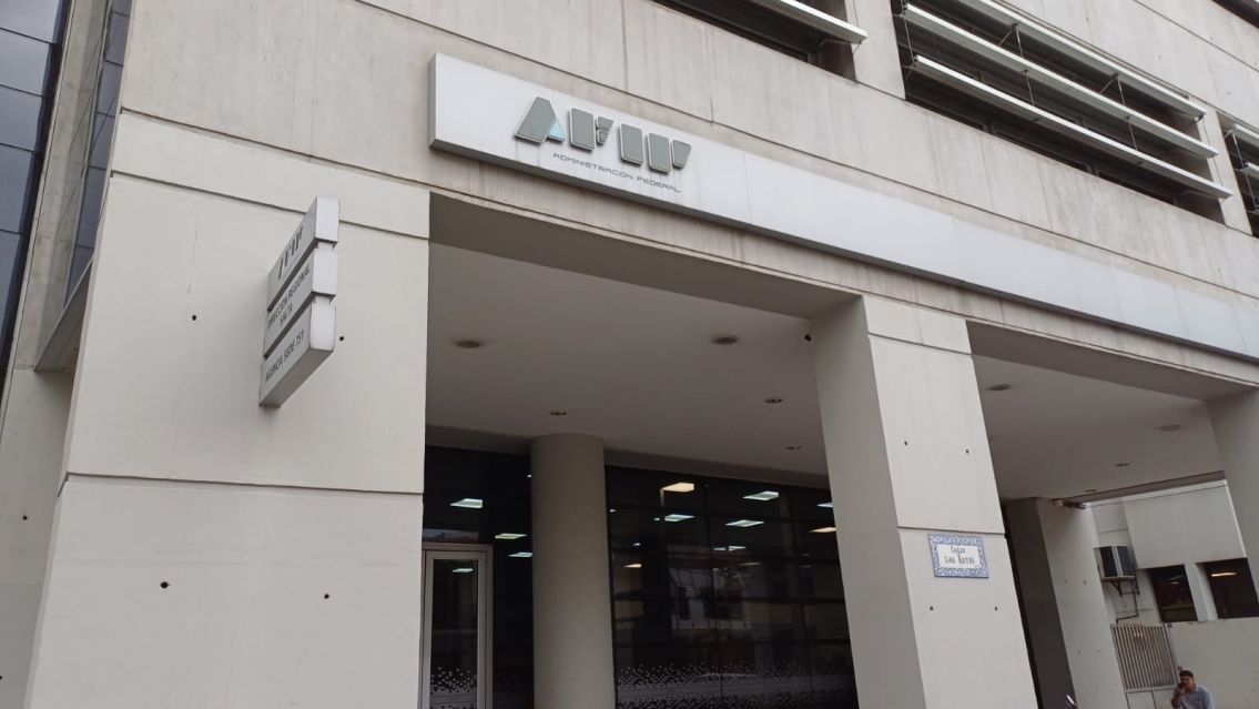 El impuesto que eliminar� AFIP para las transferencias de motos y autos